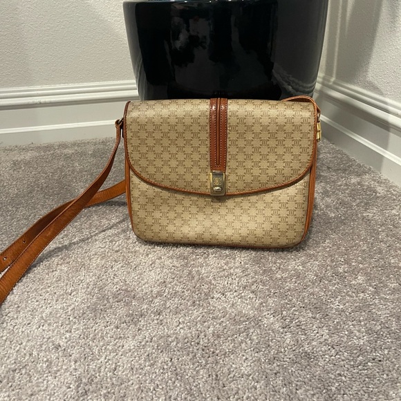 Vintage Celine White macadam print crossbody bag - Picture 13 of 15
